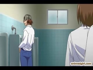 Bigboobs anime nxënëse nxehtë qirje në the tualet