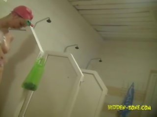 Sprcha dievča skrytý video
