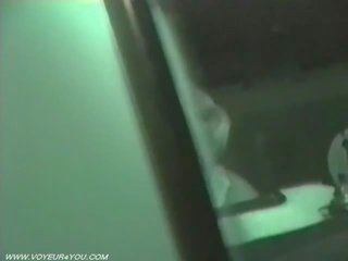 Kısa saç dörtlü sahip olan seks alınmış tarafından bir infrared kamera