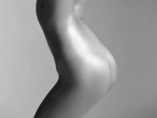 Міранда kerr з оголеними грудьми: http://ow.ly/sqhsn