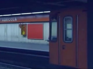 デボラ カリ l ultimo 地下鉄