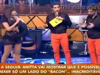 Mc Anitta ensina o Quadradinho - Bumbum Pulsando