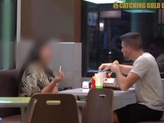 Skinny Guy Has An Amazing Sex With A Extremely Hot COLOMBIAN BBW&excl;